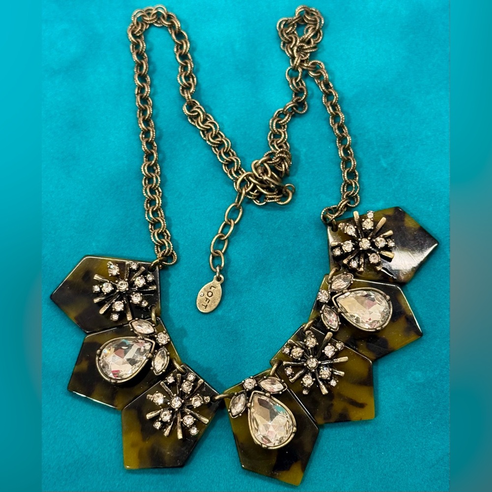 🟤⚫️ LOFT Tortoiseshell Resin, Rhinestone & Antique Gold Tone Adjustable Necklace